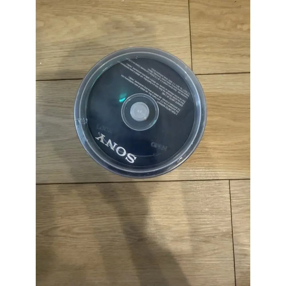 Sony CD-R 700MB Storage Media Discs 80 min Pack of 100 Blank CDs Factory Sealed!